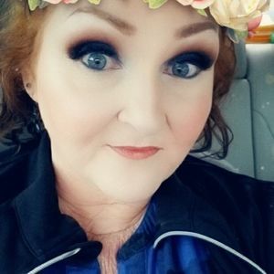 Meet your Posher, Pati